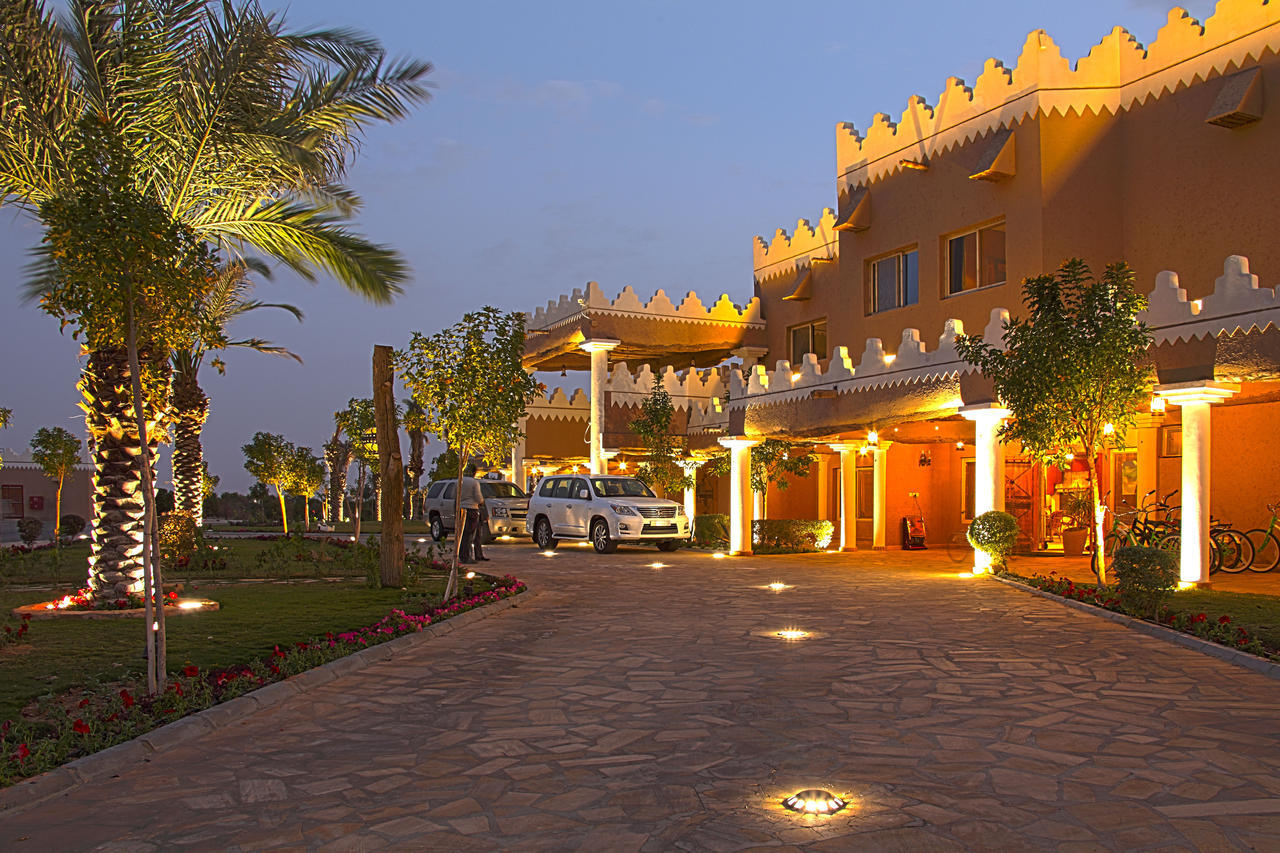 Al Malfa Resort Унайза Экстерьер фото
